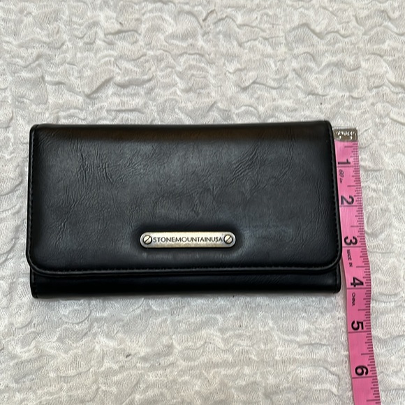 Stone Mountain USA Black Wallet - Picture 7 of 10